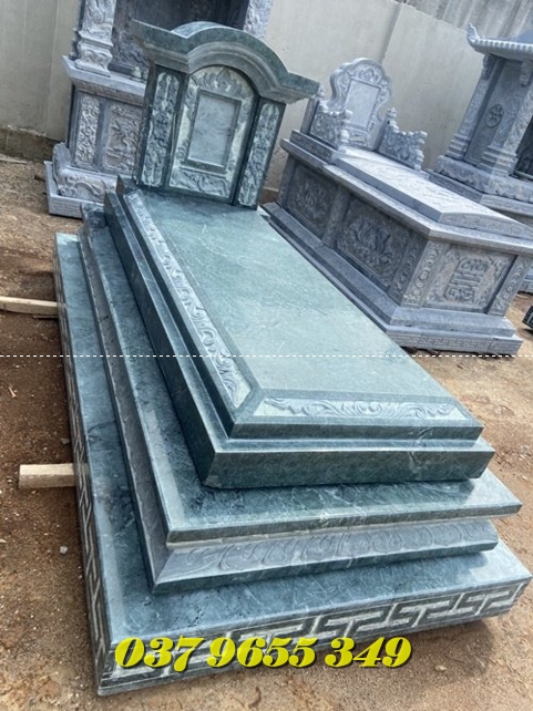 Mẫu mộ tam cấp - mộ cải táng đá granite tại Long An