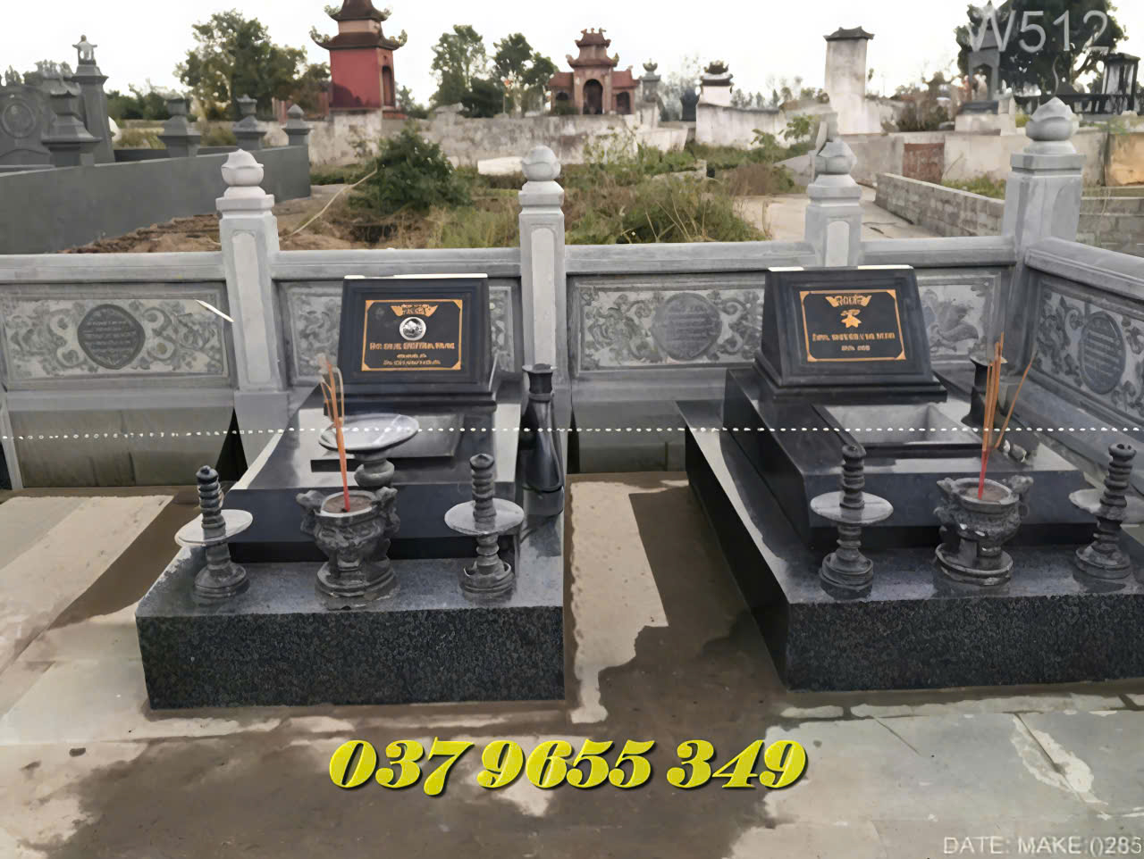 Mộ tam cấp Đá Granite (còn gọi là đá hoa cương)