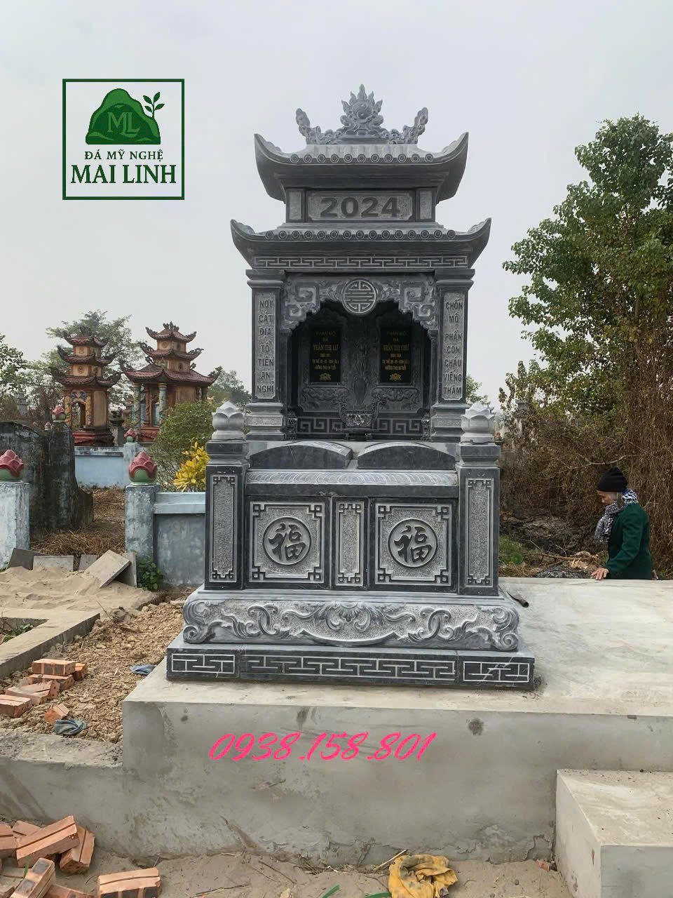 Mộ đôi có mái bằng đá xanh đen mới nhất