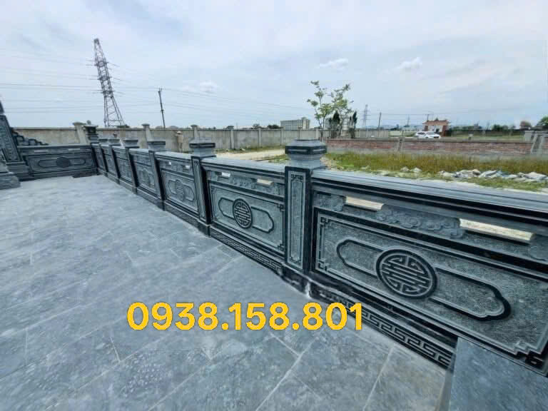 Lan can lăng mộ đá xanh rêu hoa văn chữ đơn giản
