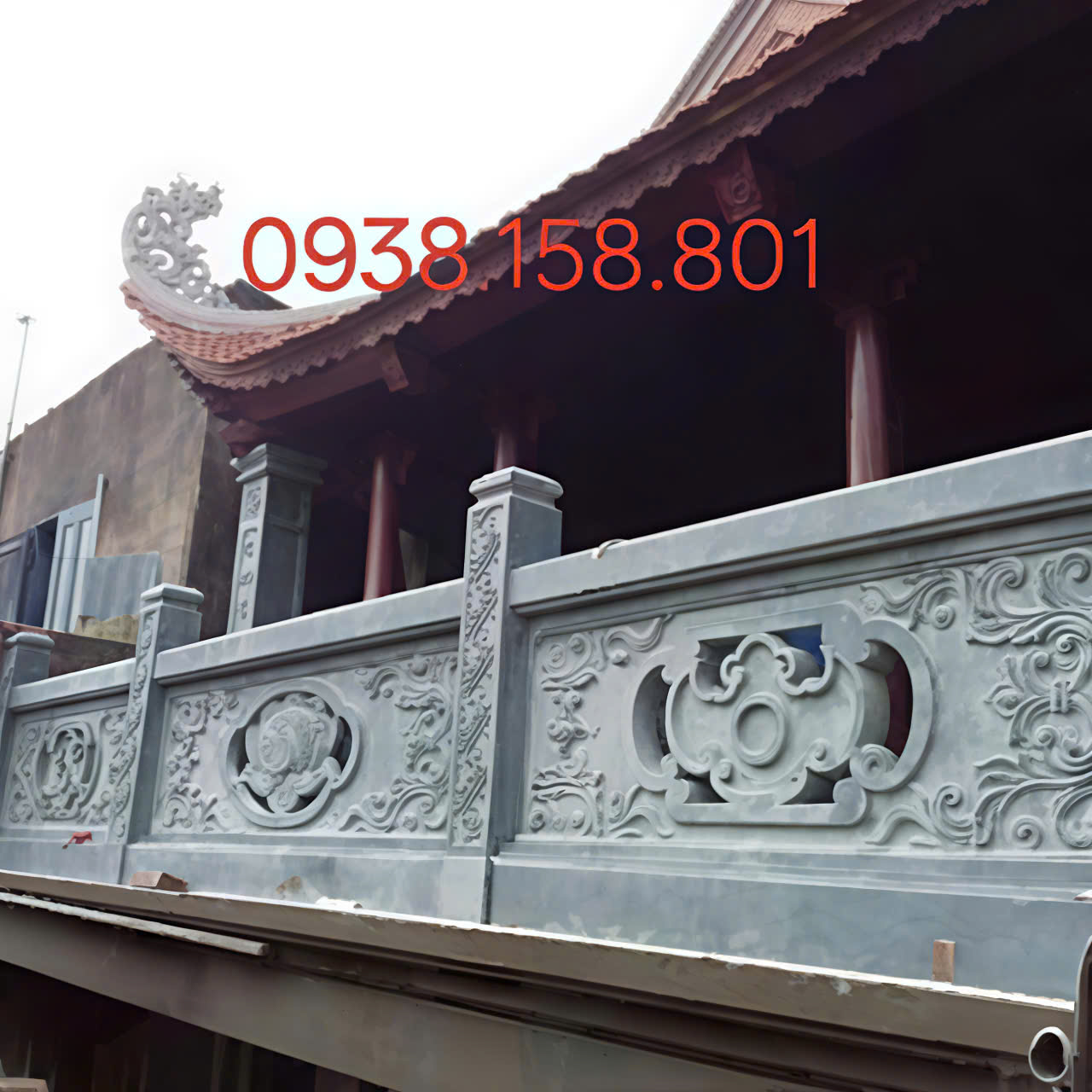 Lan can nhà chùa bằng đá Thanh Hóa